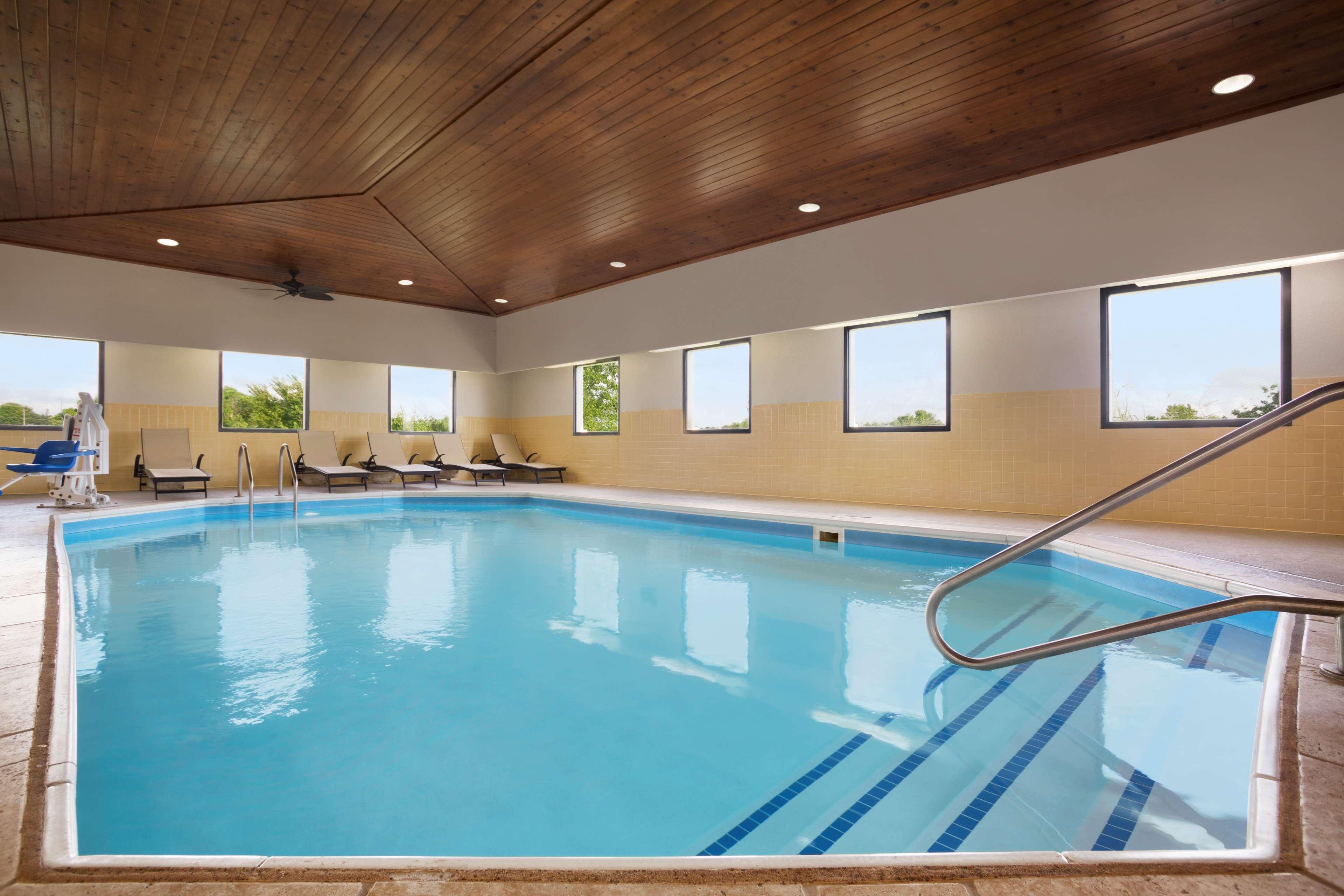 Country Inn & Suites By Radisson, Dfw Airport South, Tx Irving Kültér fotó