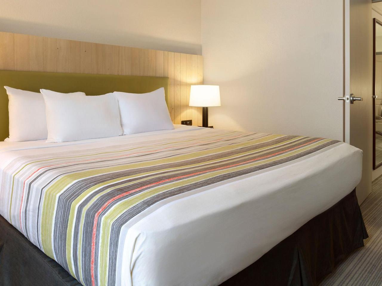 Country Inn & Suites By Radisson, Dfw Airport South, Tx Irving Kültér fotó